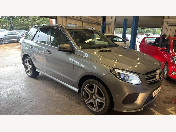 Mercedes-Benz GLE 2.1 GLE250d AMG Line G-Tronic 4MATIC Euro 6 (s/s) 5dr Mercedes-Benz GLE 2.1 GLE250d AMG Line G-Tronic 4MATIC Euro 6 (s/s) 5dr