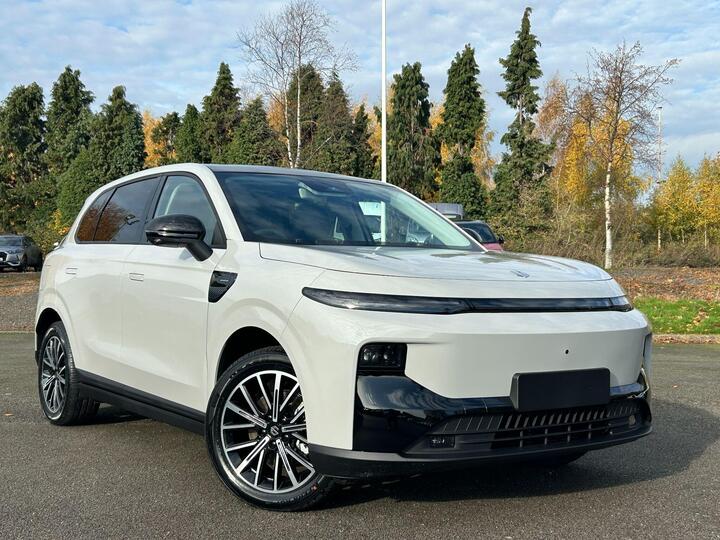 Leapmotor B10 67.1kWh Auto 5dr