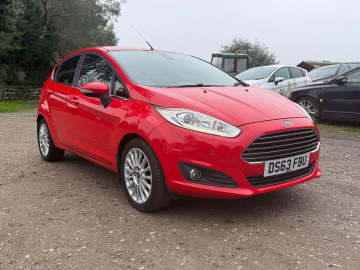 Ford Fiesta 1.0T EcoBoost Titanium Euro 5 (s/s) 5dr