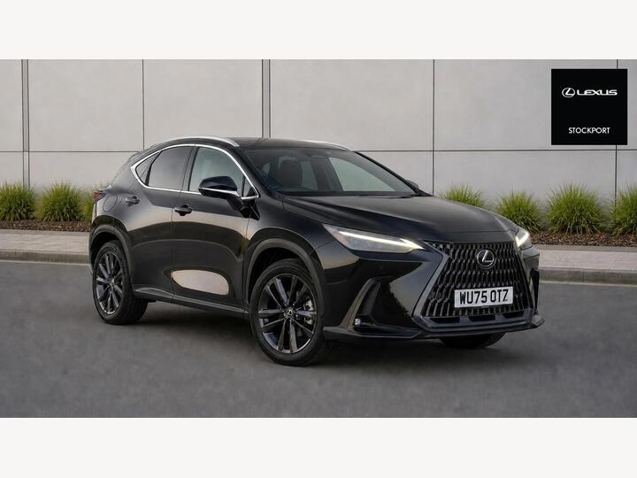 Lexus NX 2.5 450h+ 18.1kWh Premium Plus E-CVT 4WD Euro 6 (s/s) 5dr