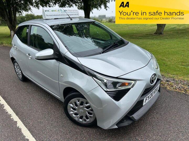 Toyota AYGO 1.0 VVT-i X-play X-shift Euro 6 5dr