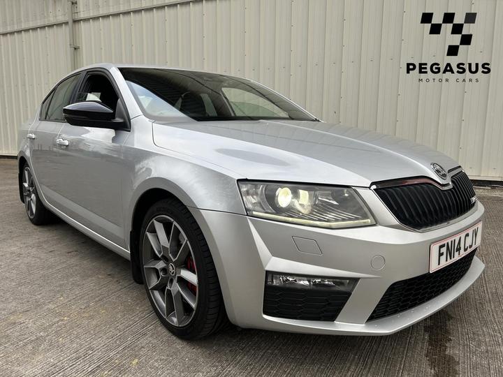 Skoda Octavia 2.0 TFSI VRS Euro 6 (s/s) 5dr