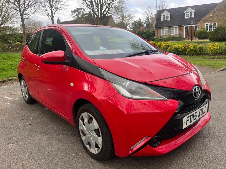 Toyota AYGO 1.0 VVT-i X-play X-shift Euro 5 5dr Euro 5