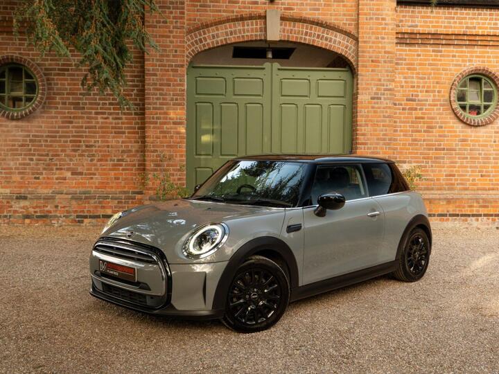 MINI HATCH 1.5 Cooper Classic Euro 6 (s/s) 3dr
