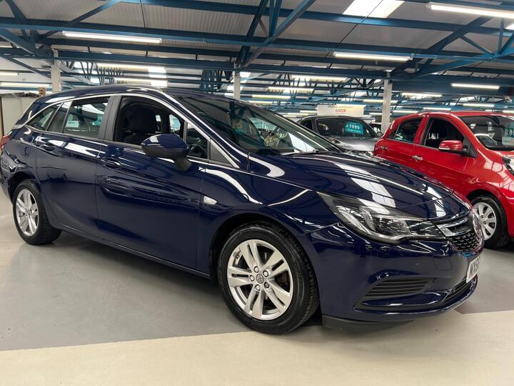 Vauxhall Astra 1.6 CDTi EcoFLEX Tech Line Sports Tourer Euro 6 (s/s) 5dr
