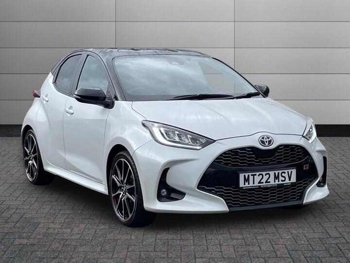 Toyota Yaris 1.5 VVT-h GR SPORT E-CVT Euro 6 (s/s) 5dr