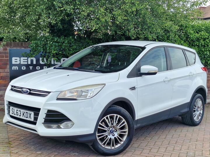 Ford Kuga 2.0 TDCi Titanium AWD Euro 5 5dr