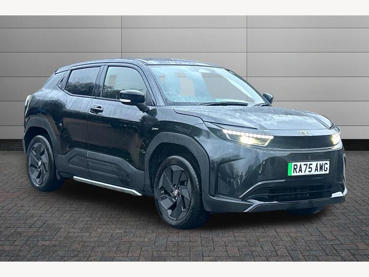 Toyota Urban Cruiser 61kWh Design Auto 5dr
