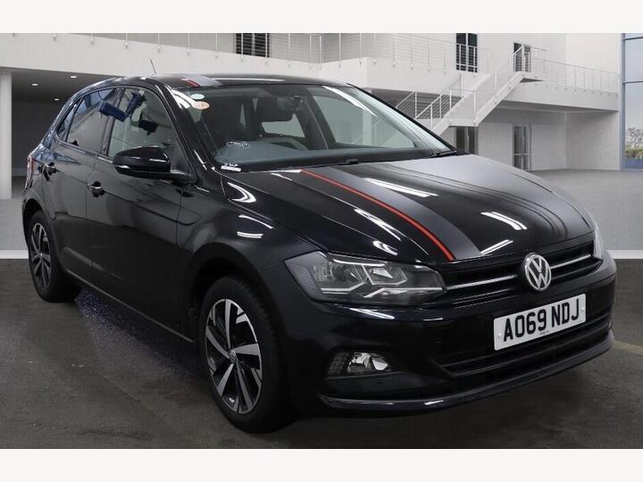 Volkswagen POLO 1.0 EVO Beats Euro 6 (s/s) 5dr Volkswagen POLO 1.0 EVO Beats Euro 6 (s/s) 5dr
