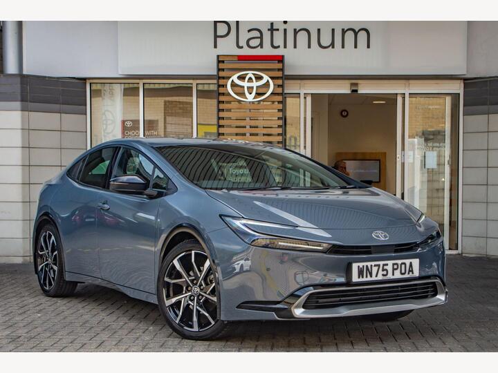 Toyota Prius 2.0 13.6kWh Excel CVT Euro 6 (s/s) 5dr