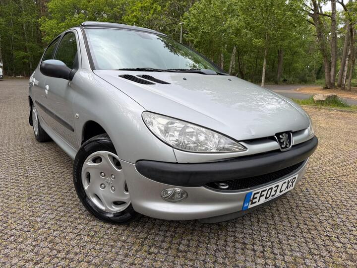Peugeot 206 1.4 HDi LX 5dr (a/c) Peugeot 206 1.4 HDi LX 5dr (a/c)