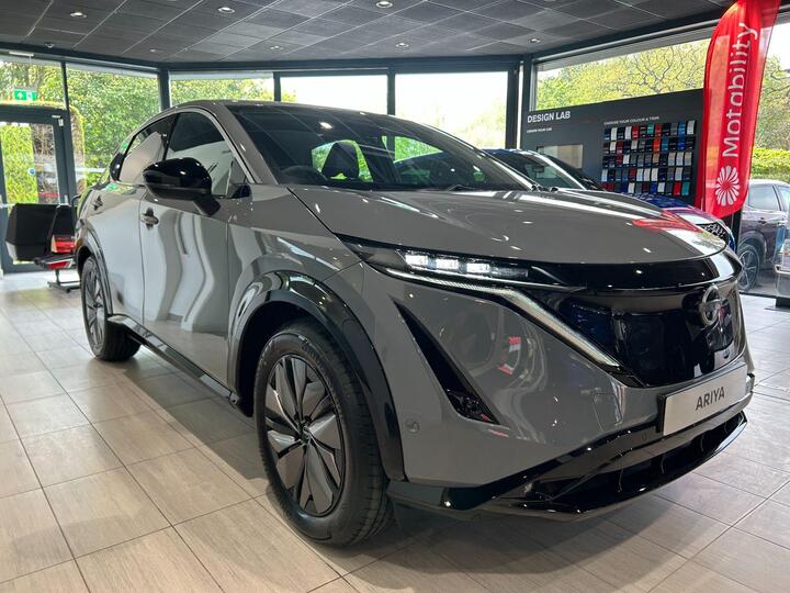 Nissan ARIYA 63kWh Evolve Auto 5dr 7.4kW Charger