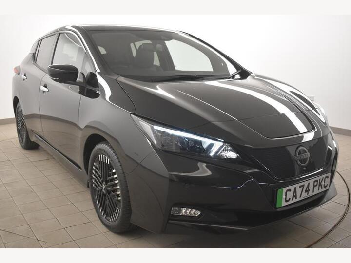 Nissan LEAF 39kWh Tekna Auto 5dr Nissan LEAF 39kWh Tekna Auto 5dr