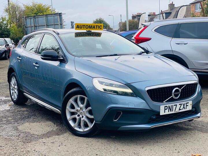 Volvo V40 Cross Country 2.0 D3 Pro Auto Euro 6 (s/s) 5dr