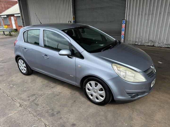 Vauxhall Corsa 1.2i 16v Club 5dr Vauxhall Corsa 1.2i 16v Club 5dr