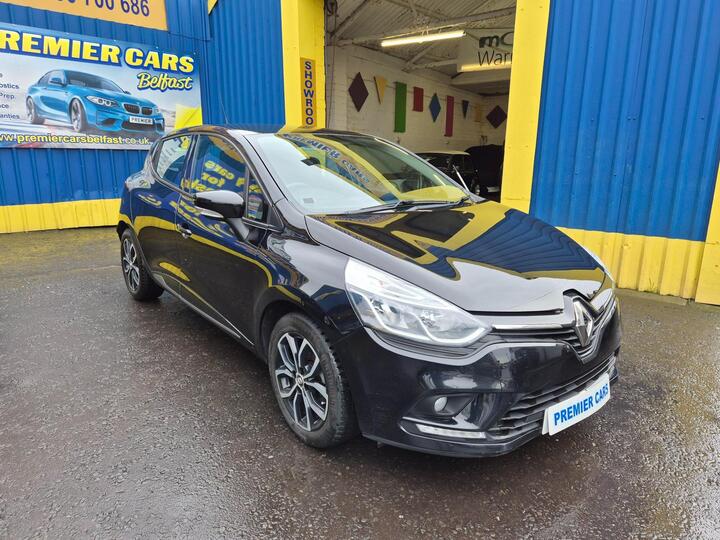 Renault Clio 1.5 DCi Play Euro 6 (s/s) 5dr Renault Clio 1.5 DCi Play Euro 6 (s/s) 5dr