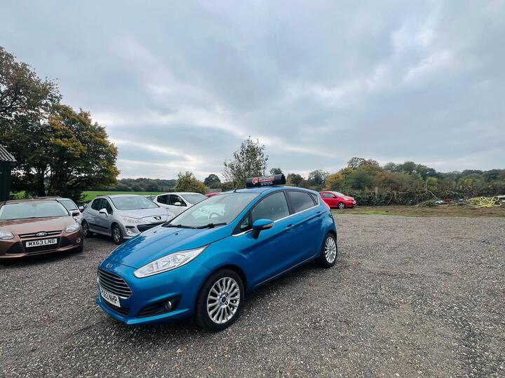 Ford Fiesta 1.0T EcoBoost Titanium Euro 5 (s/s) 5dr