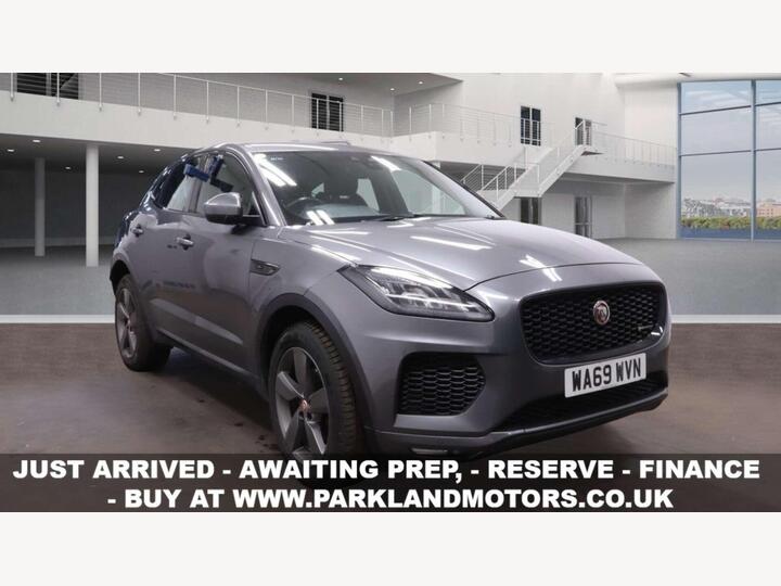 Jaguar E-PACE 2.0 D180 Chequered Flag Auto AWD Euro 6 (s/s) 5dr Jaguar E-PACE 2.0 D180 Chequered Flag Auto AWD Euro 6 (s/s) 5dr