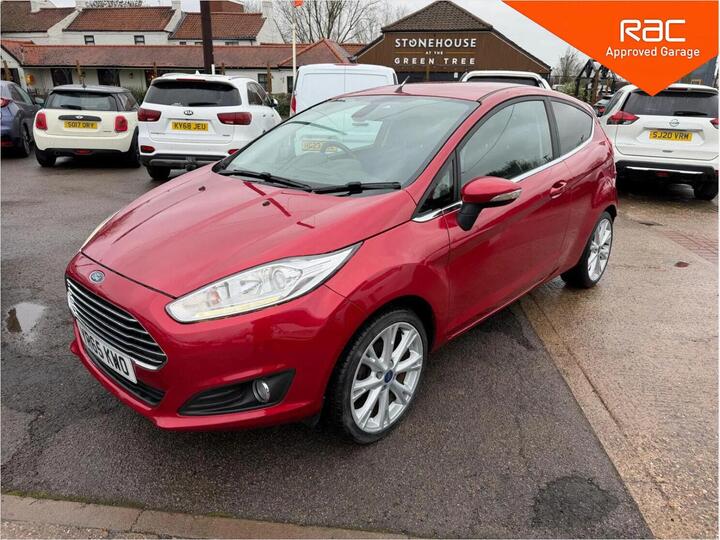 Ford Fiesta 1.0T EcoBoost Titanium Euro 6 (s/s) 3dr Ford Fiesta 1.0T EcoBoost Titanium Euro 6 (s/s) 3dr