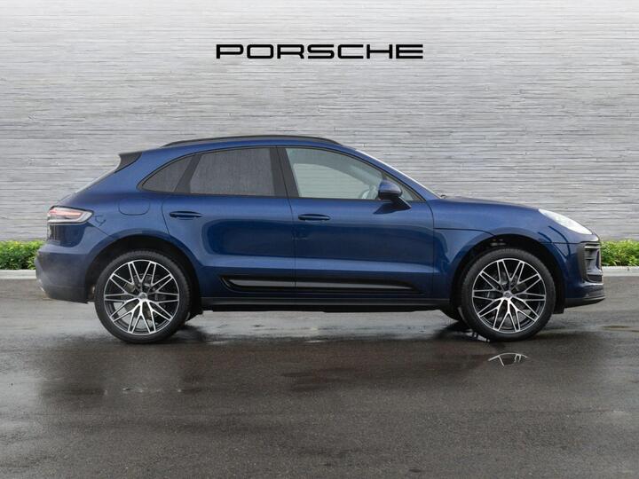 Porsche Macan 2.0T PDK 4WD Euro 6 (s/s) 5dr