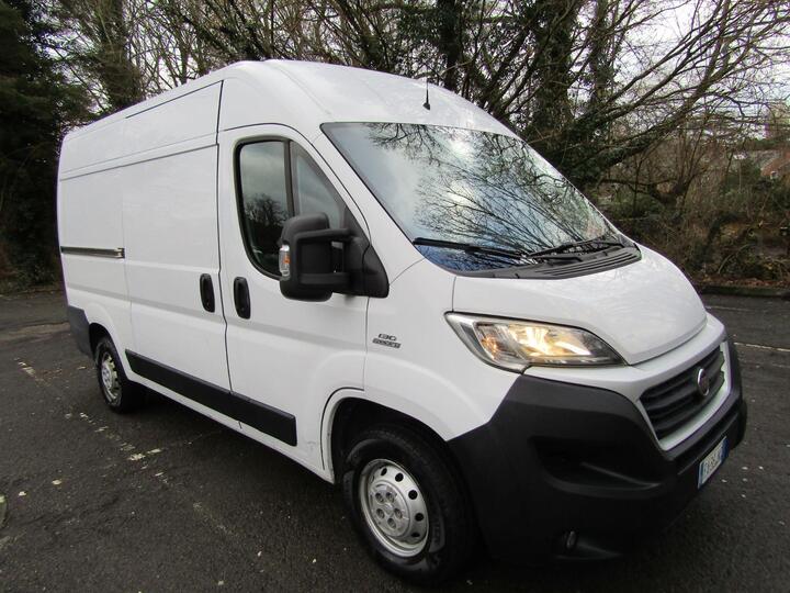 Fiat Ducato 2.3 MULTIJET PROFESSIONAL VAN HIGH TOP