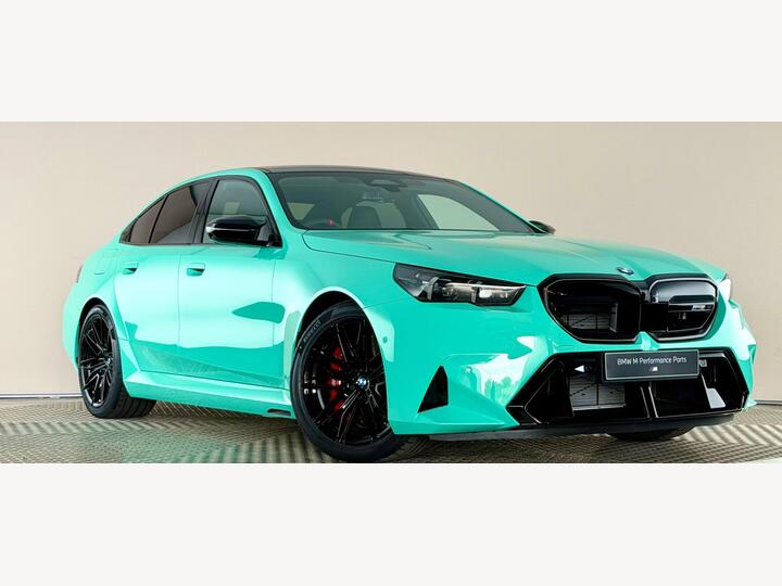 BMW M5 4.4 22.1kWh Steptronic XDrive Euro 6 (s/s) 4dr