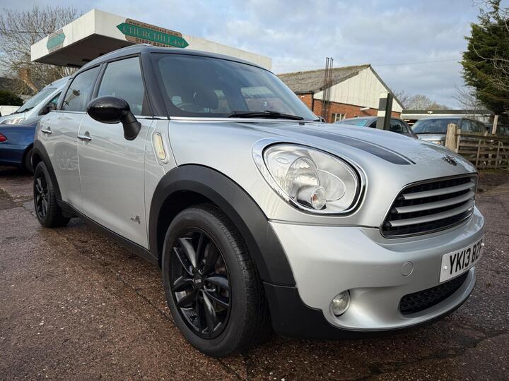 MINI Countryman 1.6 Cooper D ALL4 Euro 5 (s/s) 5dr MINI Countryman 1.6 Cooper D ALL4 Euro 5 (s/s) 5dr