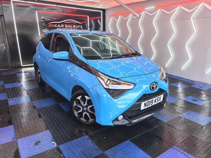 Toyota AYGO 1.0 VVT-i X-plore Euro 6 5dr