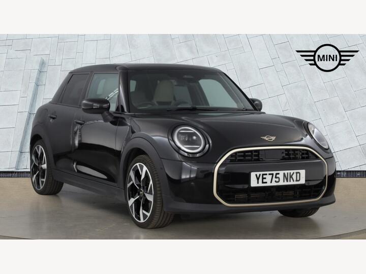 MINI Hatch 1.5C Exclusive Steptronic Euro 6 (s/s) 5dr