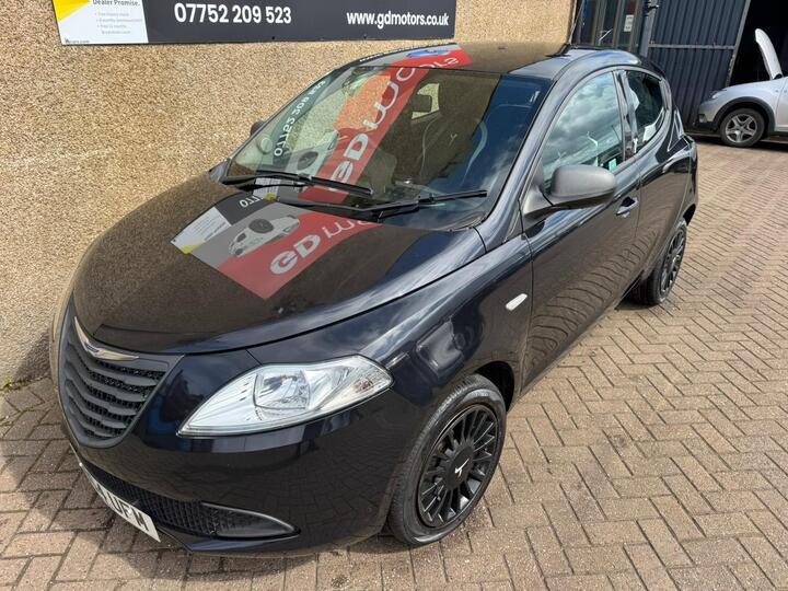 Chrysler Ypsilon 1.2 Silver Euro 6 5dr