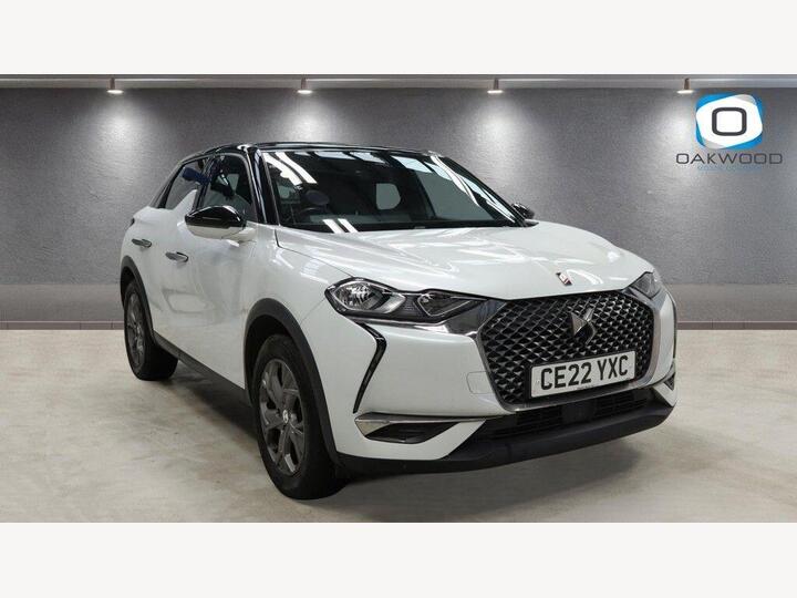 DS AUTOMOBILES DS 3 E-TENSE 50kWh Bastille Crossback Auto 5dr DS AUTOMOBILES DS 3 E-TENSE 50kWh Bastille Crossback Auto 5dr