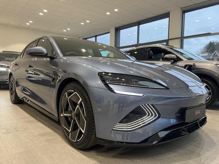 BYD Seal 82.5kWh Design Auto 4dr