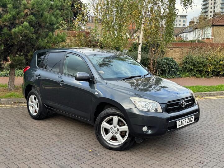 Toyota RAV4 2.0 XT-R 4WD 5dr