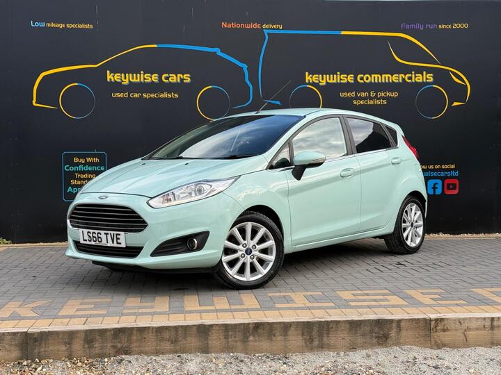 Ford Fiesta 1.0T EcoBoost Titanium Euro 6 (s/s) 5dr