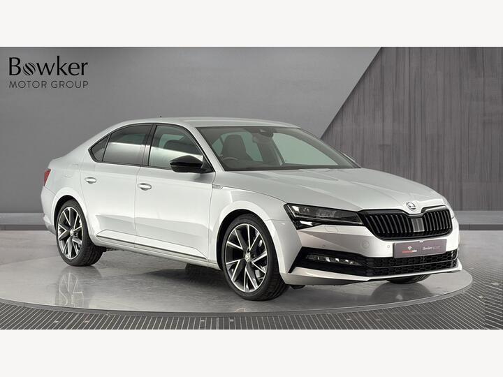 Skoda Superb 2.0 TSI SportLine Plus DSG Euro 6 (s/s) 5dr Skoda Superb 2.0 TSI SportLine Plus DSG Euro 6 (s/s) 5dr
