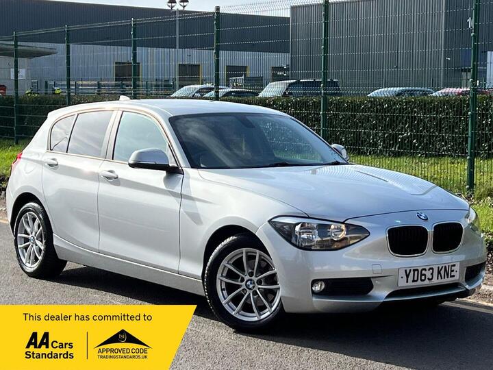 BMW 1 Series 2.0 118d SE Auto Euro 5 (s/s) 5dr