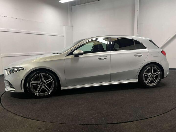 Mercedes-Benz A-CLASS 1.3 A200 AMG Line (Executive) 7G-DCT Euro 6 (s/s) 5dr Mercedes-Benz A-CLASS 1.3 A200 AMG Line (Executive) 7G-DCT Euro 6 (s/s) 5dr