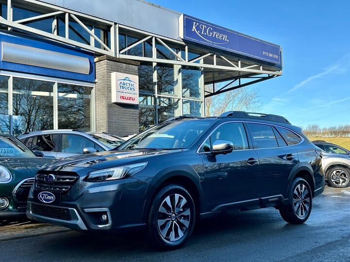 Subaru OUTBACK 2.5i Touring Lineartronic 4WD Euro 6 (s/s) 5dr Subaru OUTBACK 2.5i Touring Lineartronic 4WD Euro 6 (s/s) 5dr