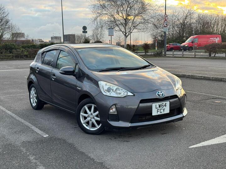 Toyota Aqua 1.5 Hybrid Petrol Automatic 5dr