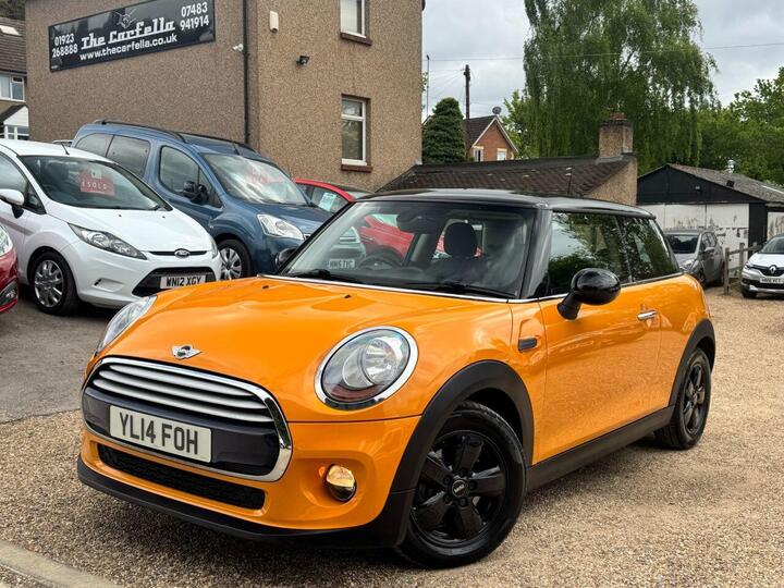 MINI HATCH 1.5 Cooper Auto Euro 6 (s/s) 3dr