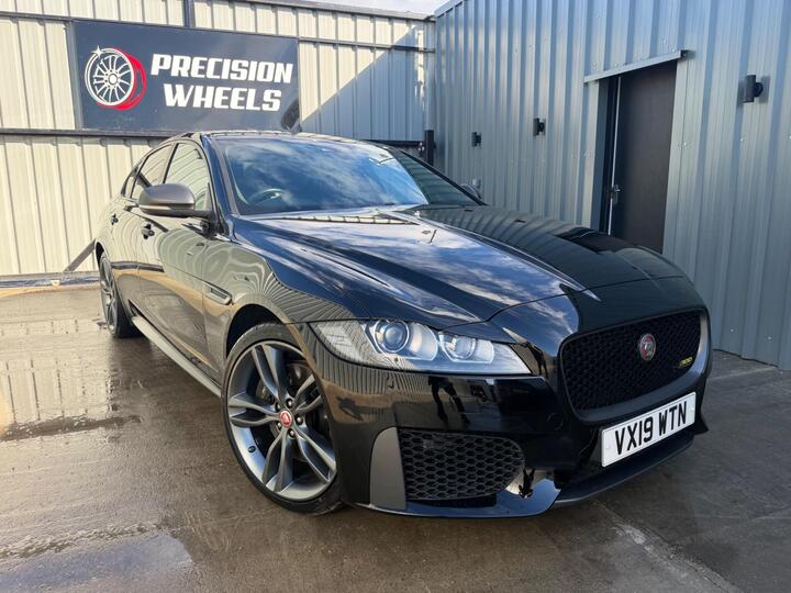 Jaguar XF 2.0i 300 Sport Auto AWD Euro 6 (s/s) 4dr