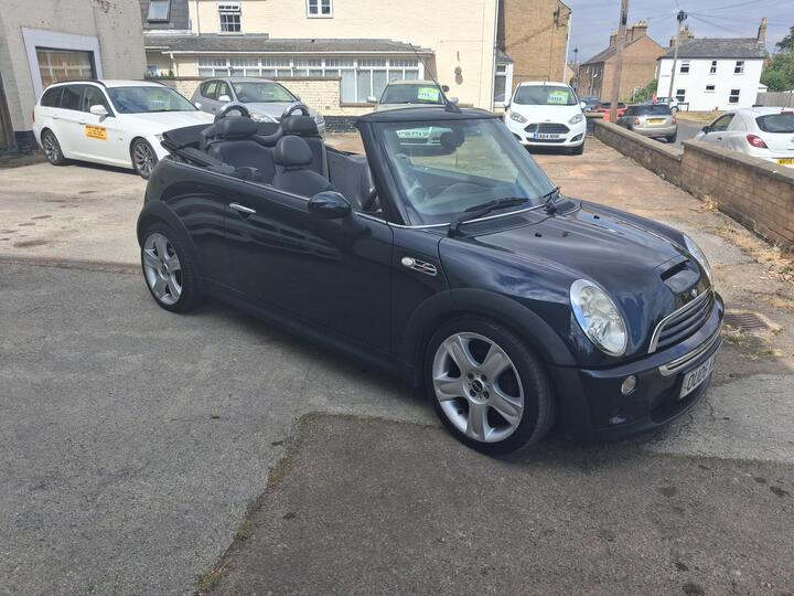 MINI Convertible 1.6 Cooper S Euro 4 2dr