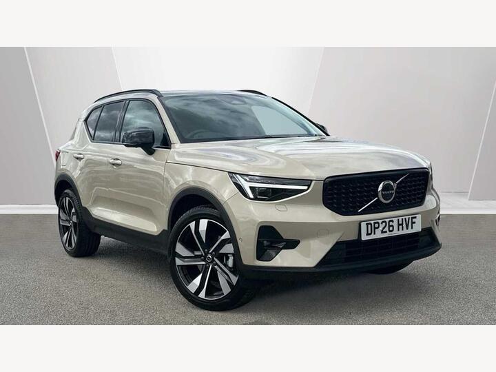 Volvo XC40 2.0 B3 MHEV Ultra Dark DCT Auto Euro 6 (s/s) 5dr