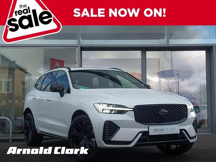 Volvo XC60 2.0 B5 MHEV Plus Black Edition Auto AWD Euro 6 (s/s) 5dr