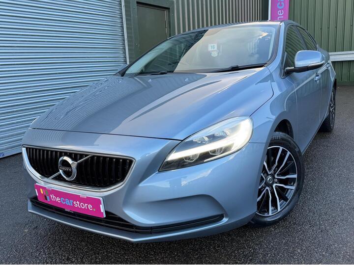 Volvo V40 2.0 T2 Momentum Euro 6 (s/s) 5dr