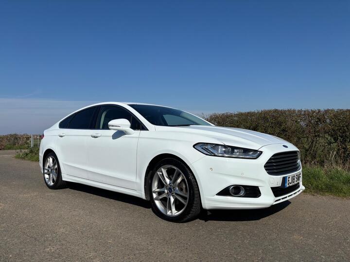 Ford Mondeo 2.0 TDCi Titanium Edition Euro 6 (s/s) 5dr