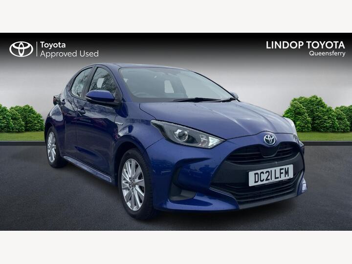Toyota YARIS 1.5 VVT-h Icon E-CVT Euro 6 (s/s) 5dr