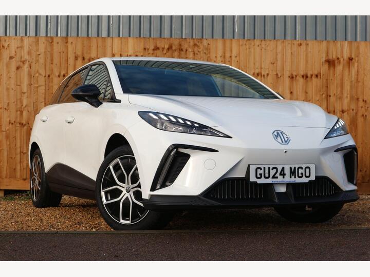 MG MG4 64kWh Trophy Long Range Auto 5dr