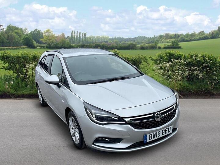 Vauxhall Astra 1.6 CDTi EcoTEC BlueInjection Tech Line Nav Sports Tourer Euro 6 (s/s) 5dr Vauxhall Astra 1.6 CDTi EcoTEC BlueInjection Tech Line Nav Sports Tourer Euro 6 (s/s) 5dr