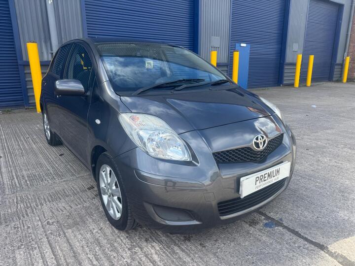 Toyota Yaris 1.33 Dual VVT-i TR Euro 4 (s/s) 5dr